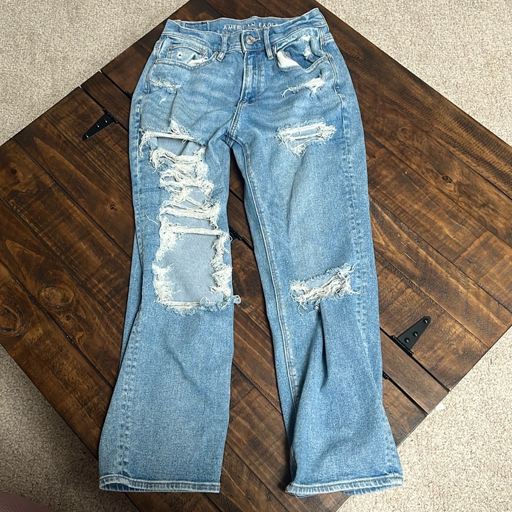 American Eagle Mom Jeans